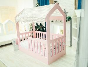 Кровать домик цветной без ящика в Екатеринбурге - ok-mebel.com | фото