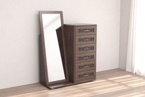 Кэт-4 Комод 6 ящ с зеркалом (МДФ Венге/Экокожа Caiman коричневый) в Екатеринбурге - ok-mebel.com | фото