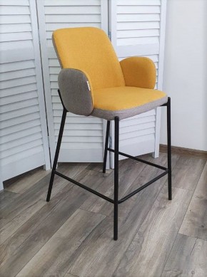 Полубарный стул NYX (H=65cm) VF106 желтый / VF120 серый М-City в Екатеринбурге - ok-mebel.com | фото 3